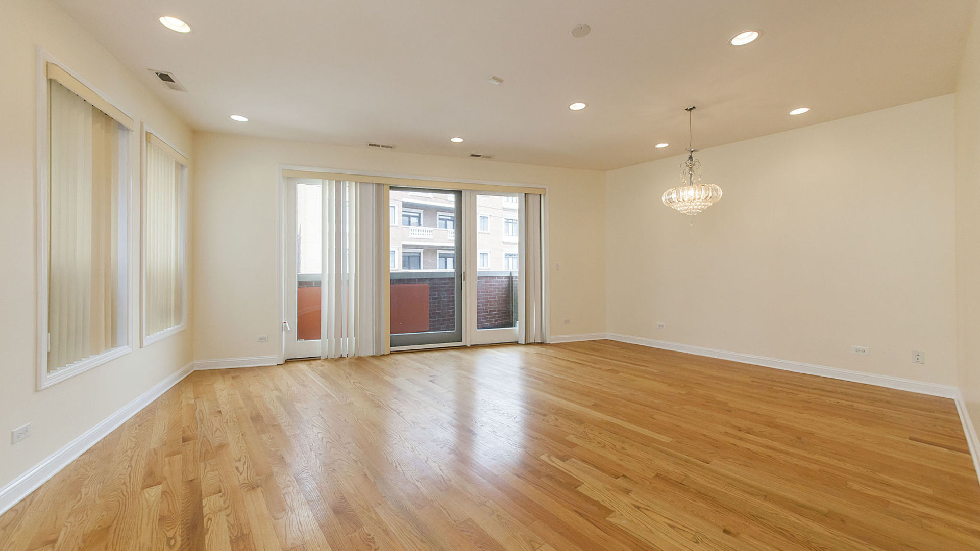 1449 W Fullerton Avenue Unit: A