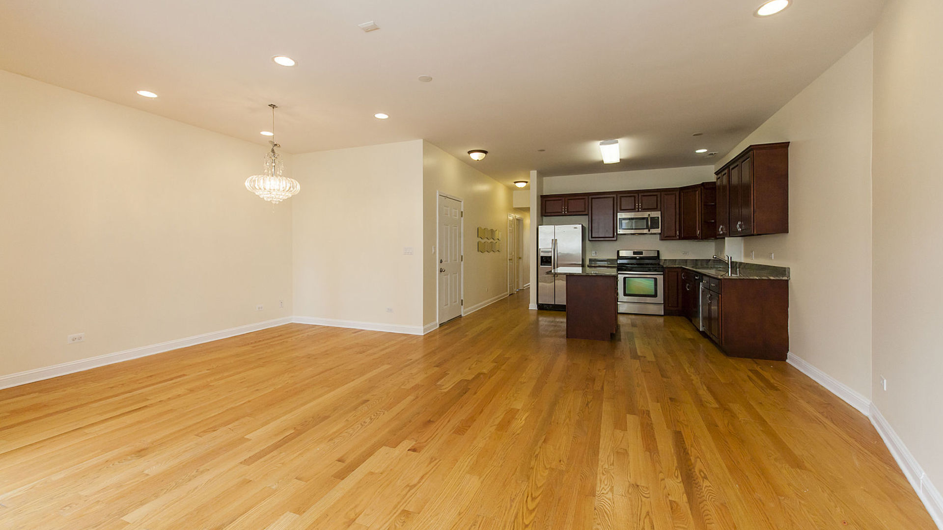 1449 W Fullerton Avenue Unit: A