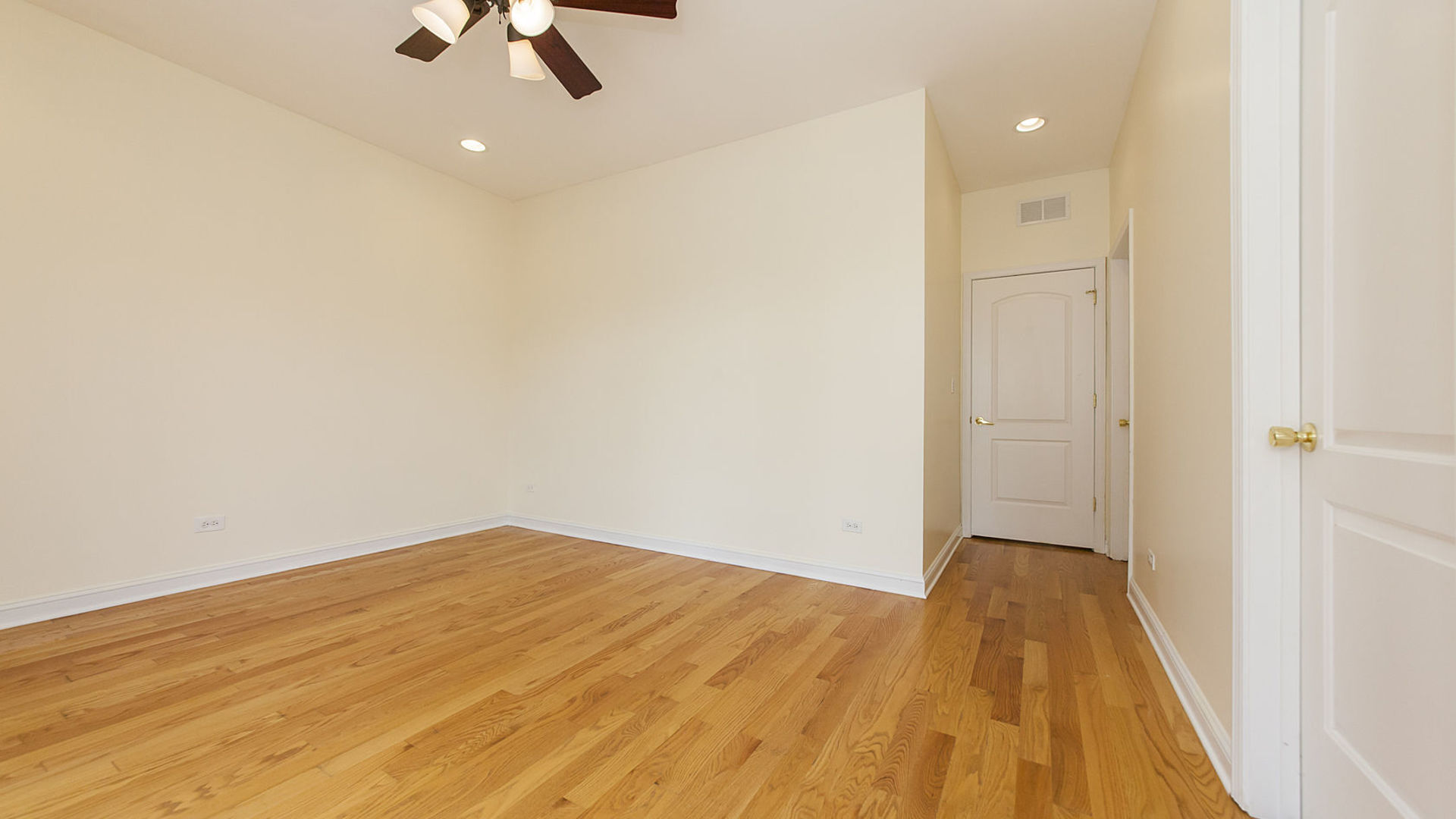 1449 W Fullerton Avenue Unit: A