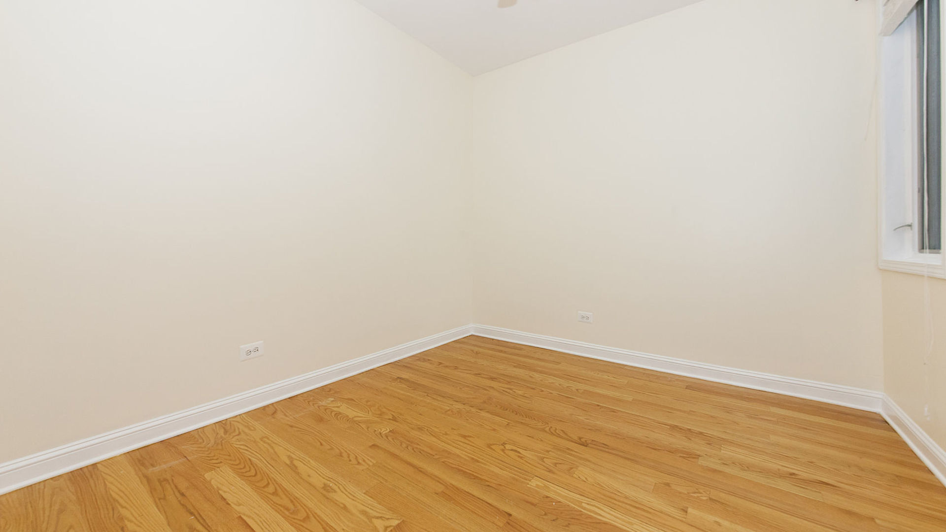 1449 W Fullerton Avenue Unit: A