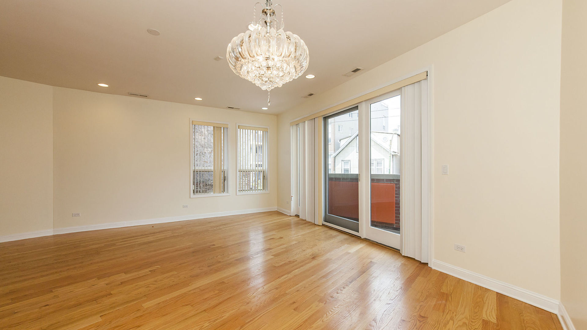 1449 W Fullerton Avenue Unit: A