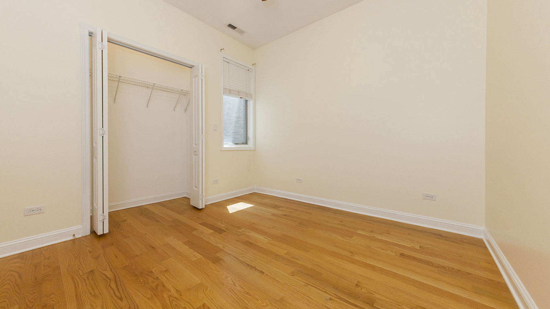 1449 W Fullerton Avenue Unit: A