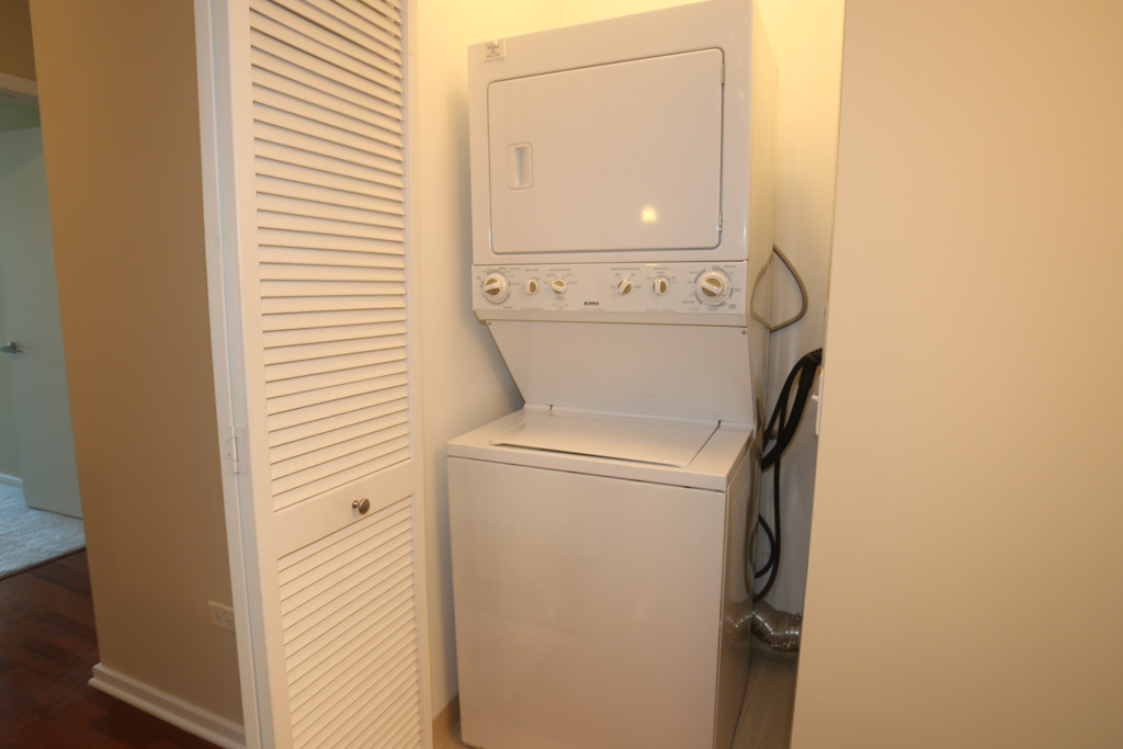 125 S Green Street Unit: 510A