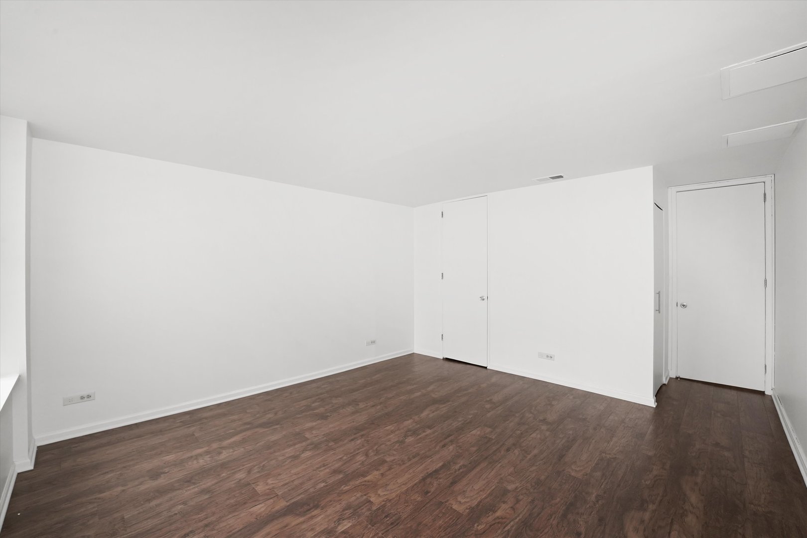 233 E Erie Street Unit: 2410