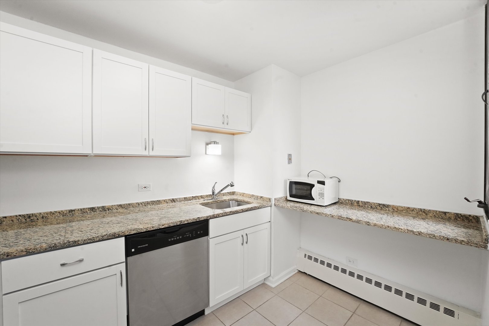 233 E Erie Street Unit: 2410