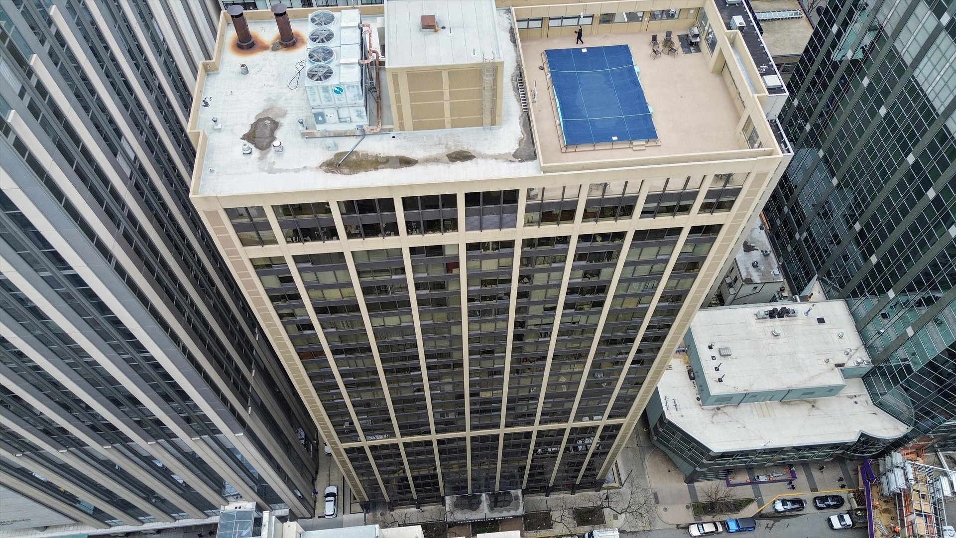 233 E Erie Street Unit: 2410