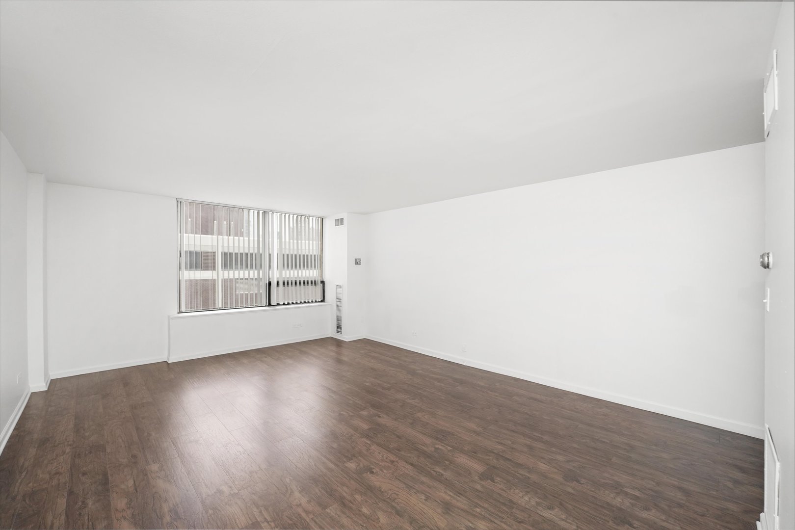 233 E Erie Street Unit: 2410