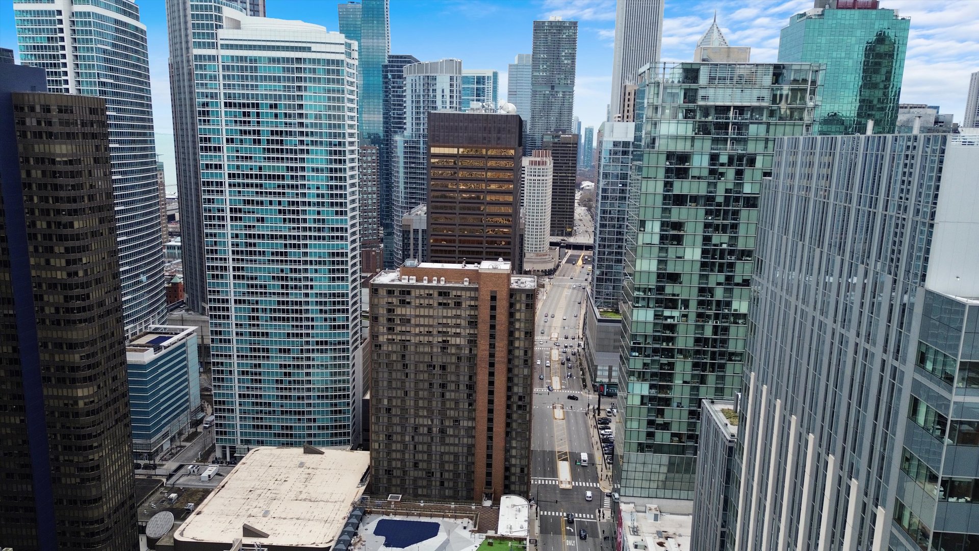 233 E Erie Street Unit: 2410