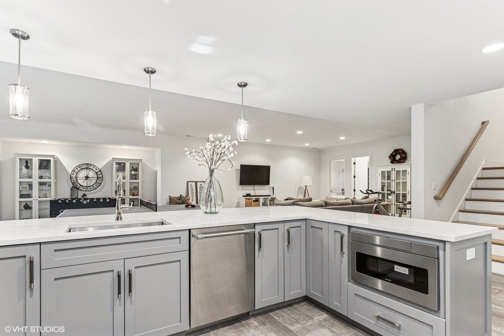 1540 N Sheridan Road