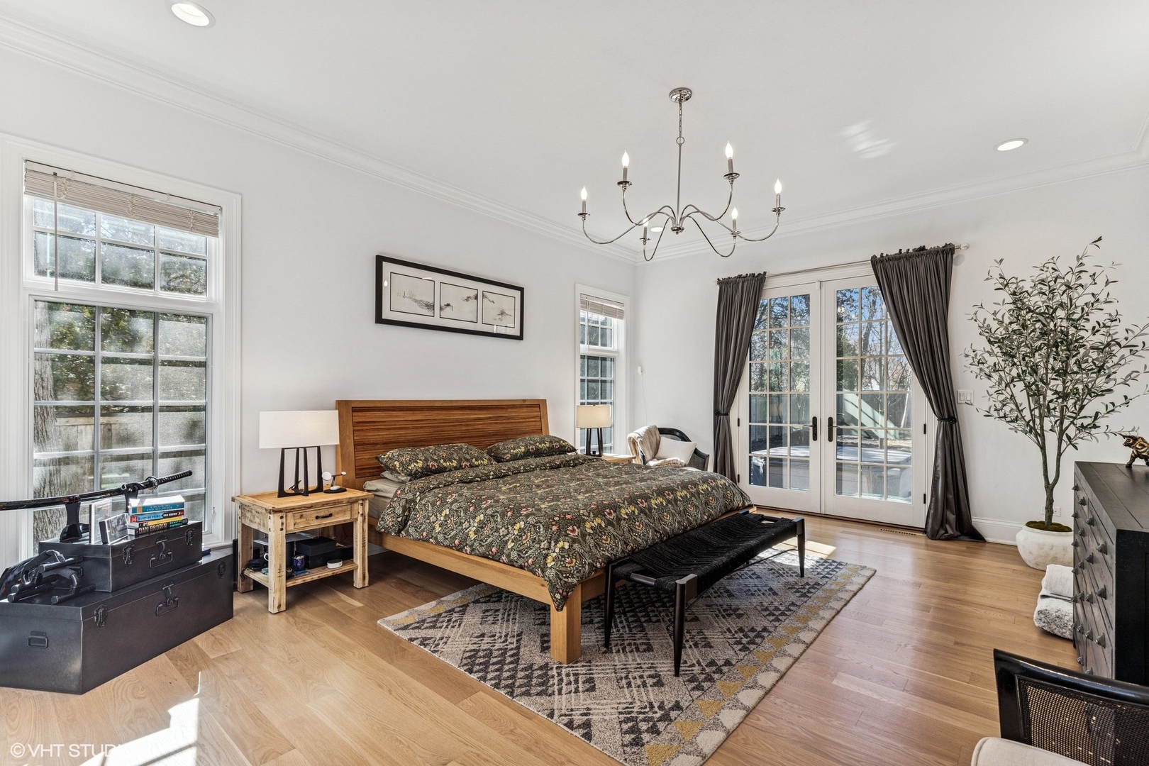 1540 N Sheridan Road