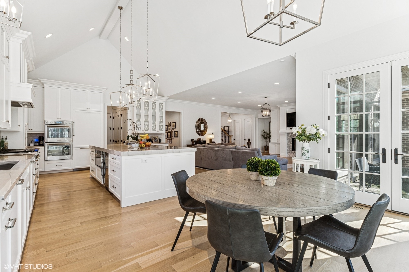 1540 N Sheridan Road