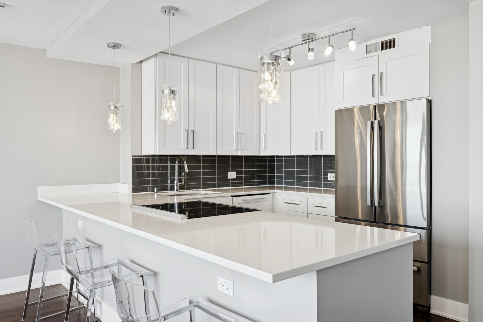 1460 N Sandburg Terrace Unit: 2408