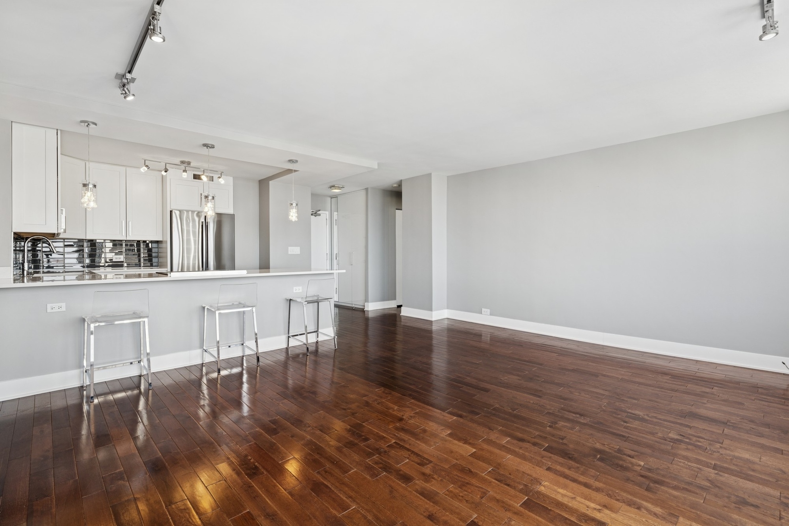 1460 N Sandburg Terrace Unit: 2408