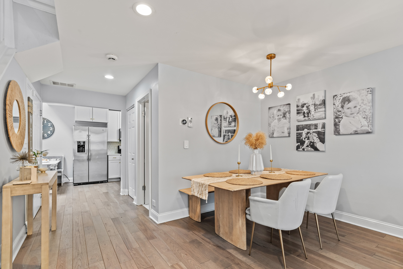 2660 N Bosworth Avenue Unit: 2NW