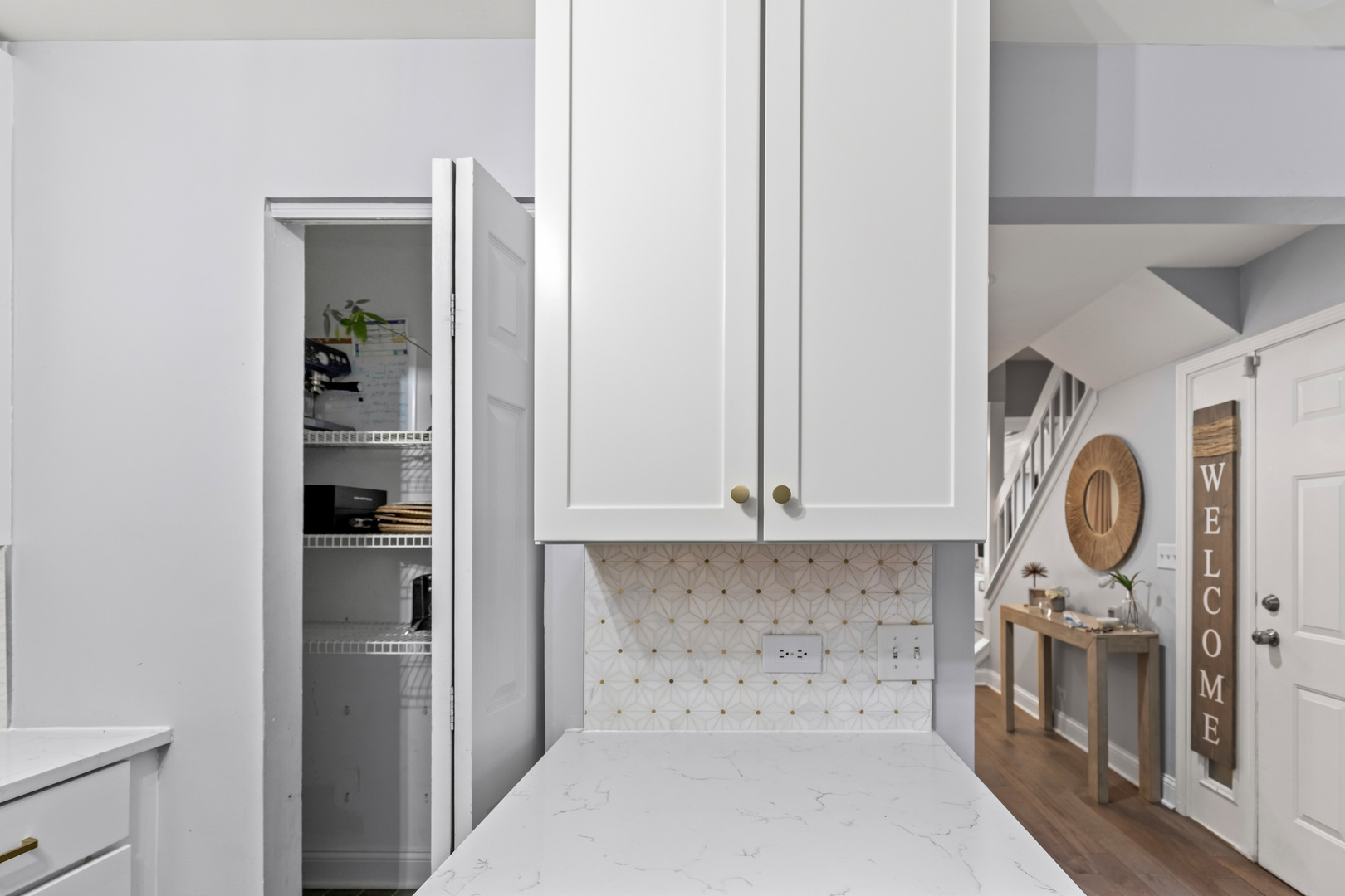 2660 N Bosworth Avenue Unit: 2NW