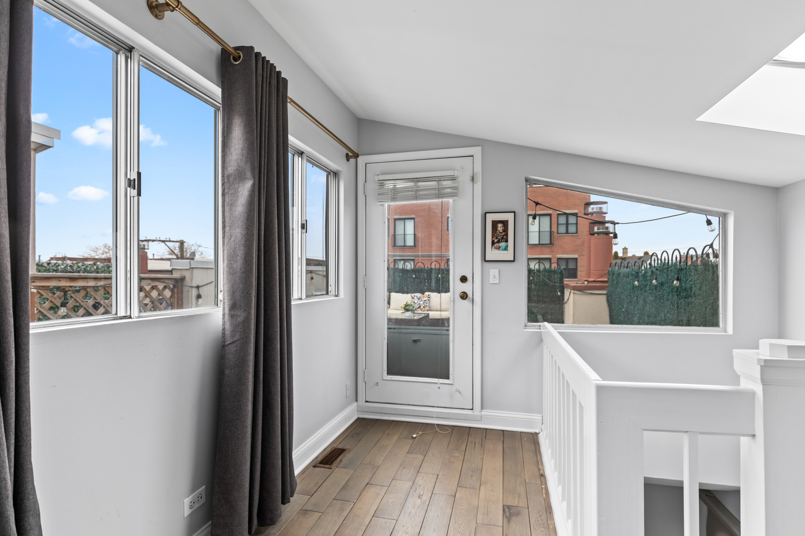 2660 N Bosworth Avenue Unit: 2NW