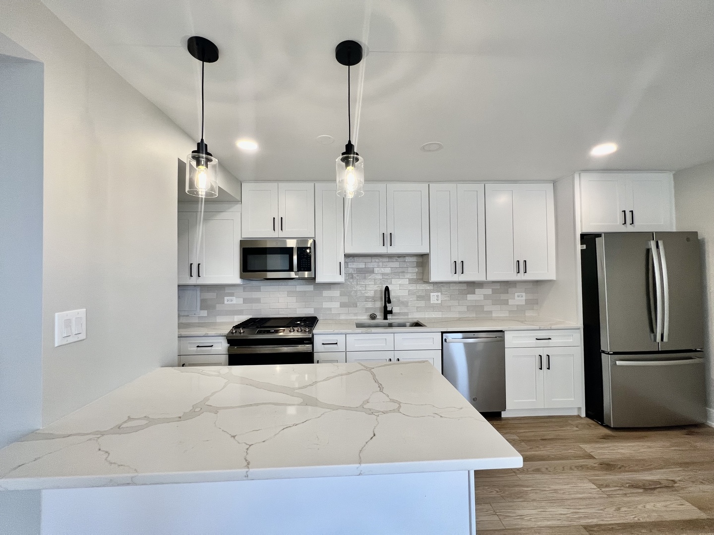 3950 N Lake Shore Drive Unit: 1101A