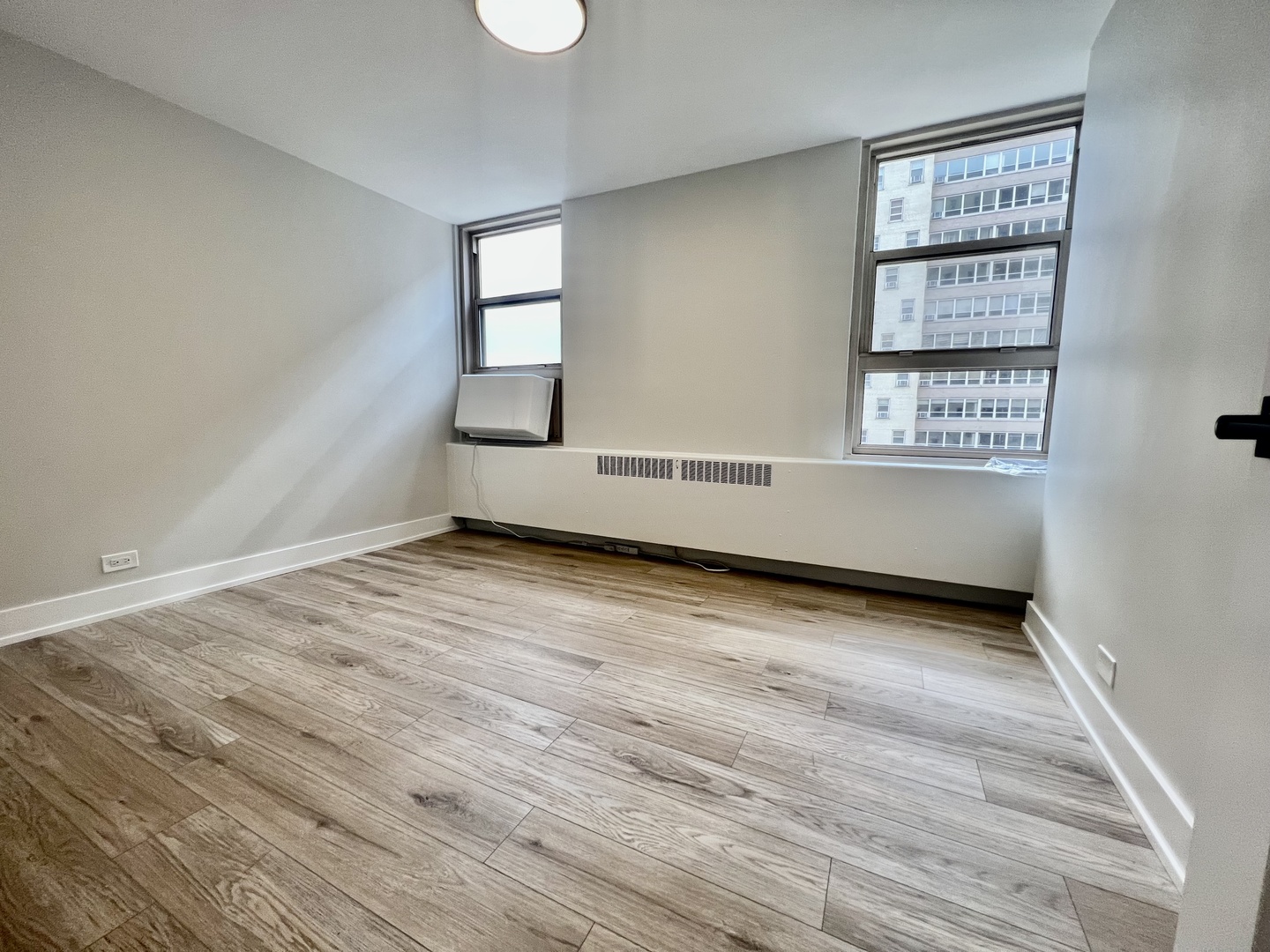 3950 N Lake Shore Drive Unit: 1101A