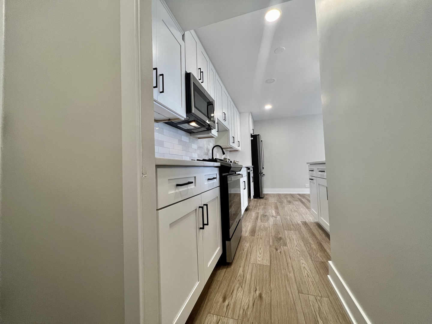3950 N Lake Shore Drive Unit: 1101A