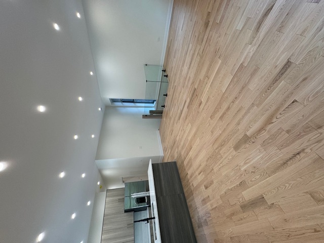 715 W Aldine Avenue Unit: PH