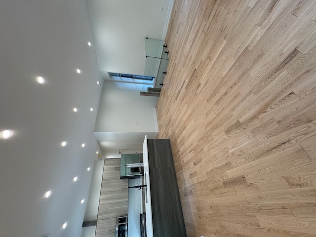 715 W Aldine Avenue Unit: PH