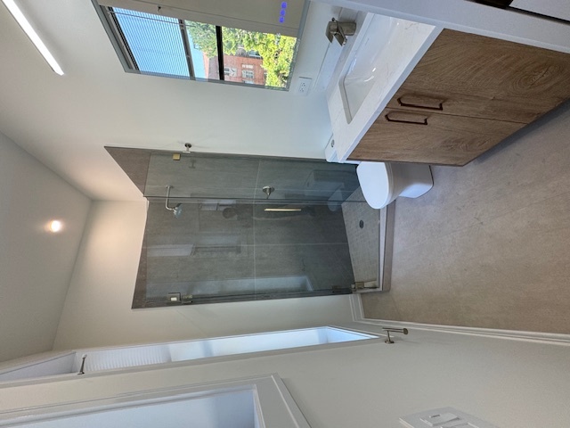 715 W Aldine Avenue Unit: PH