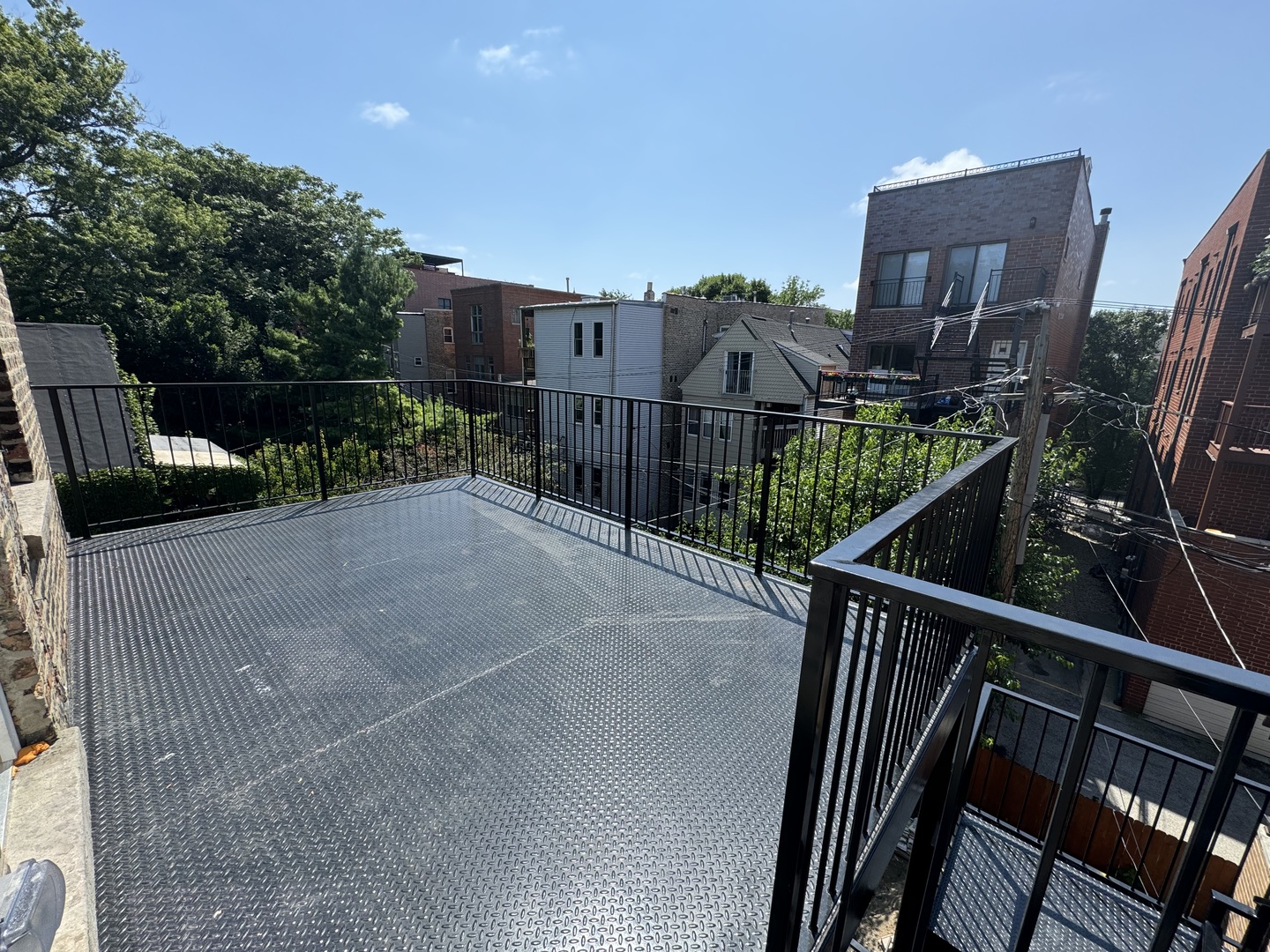 715 W Aldine Avenue Unit: PH