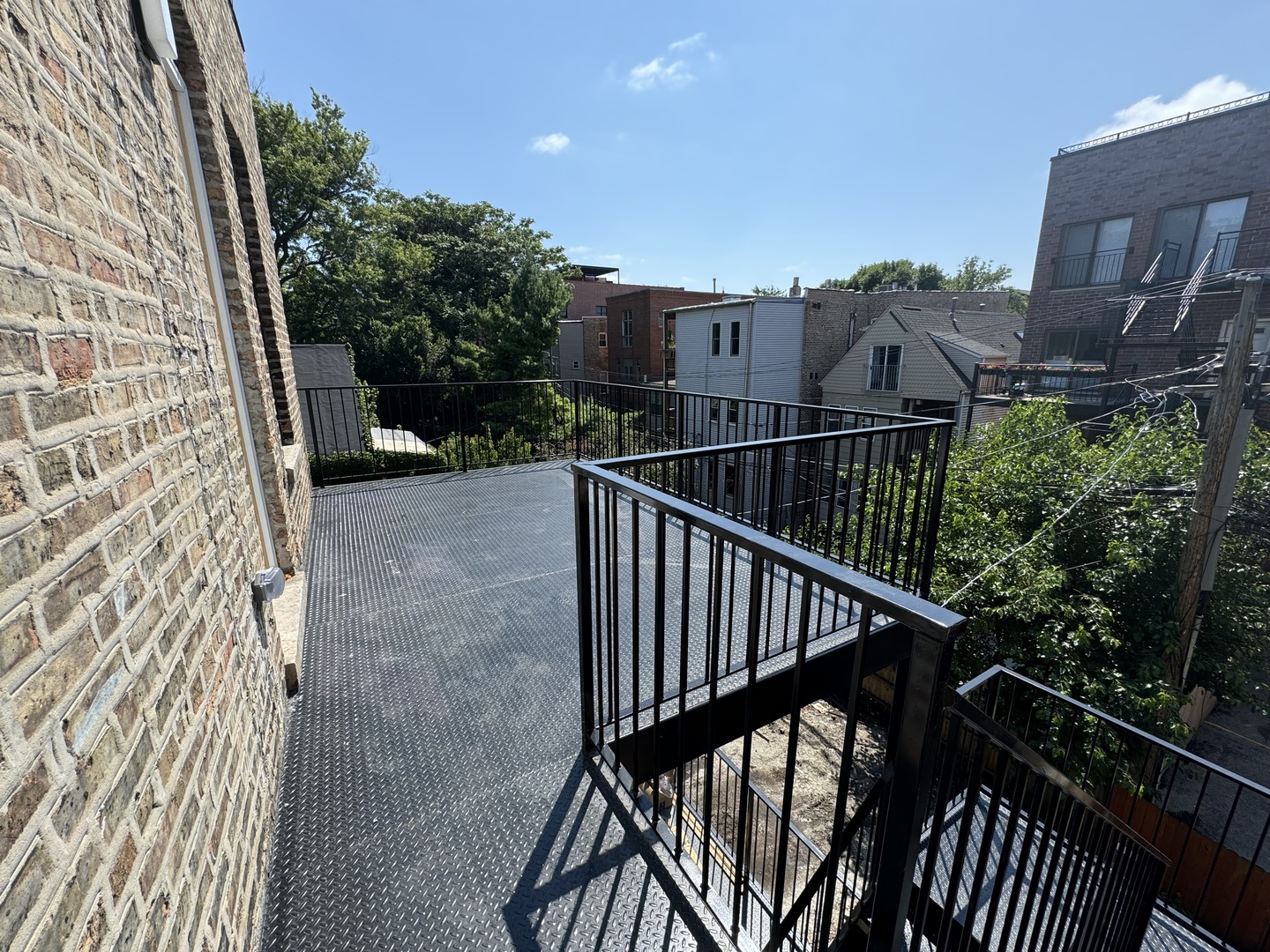 715 W Aldine Avenue Unit: PH