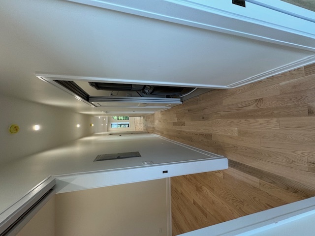 715 W Aldine Avenue Unit: PH