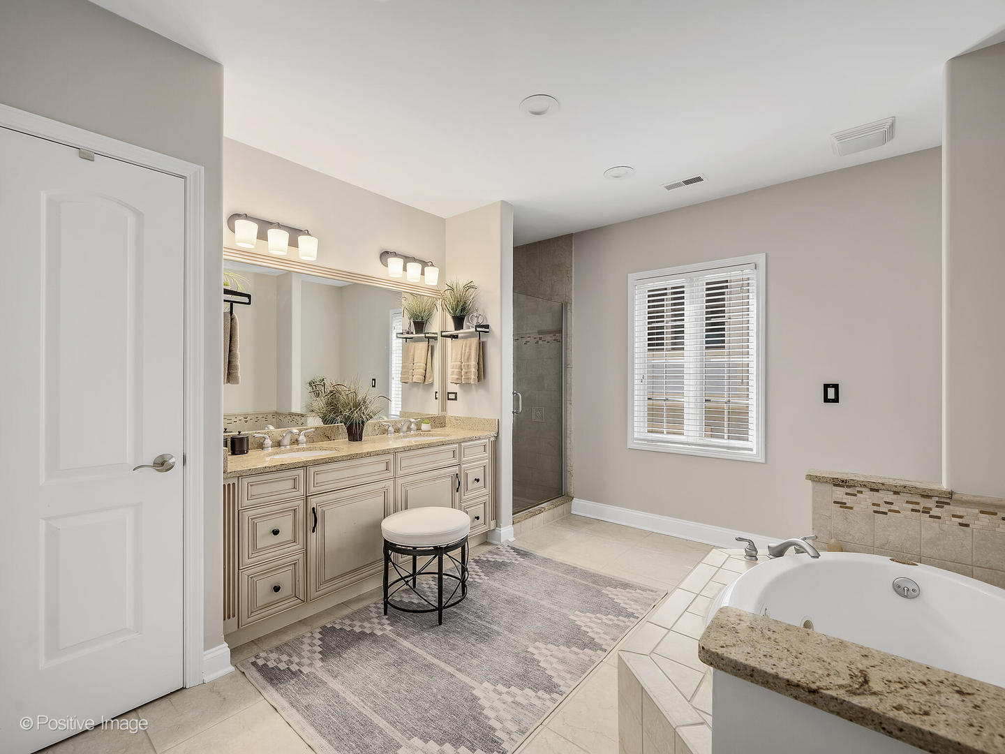 5409 Fair Elms Avenue