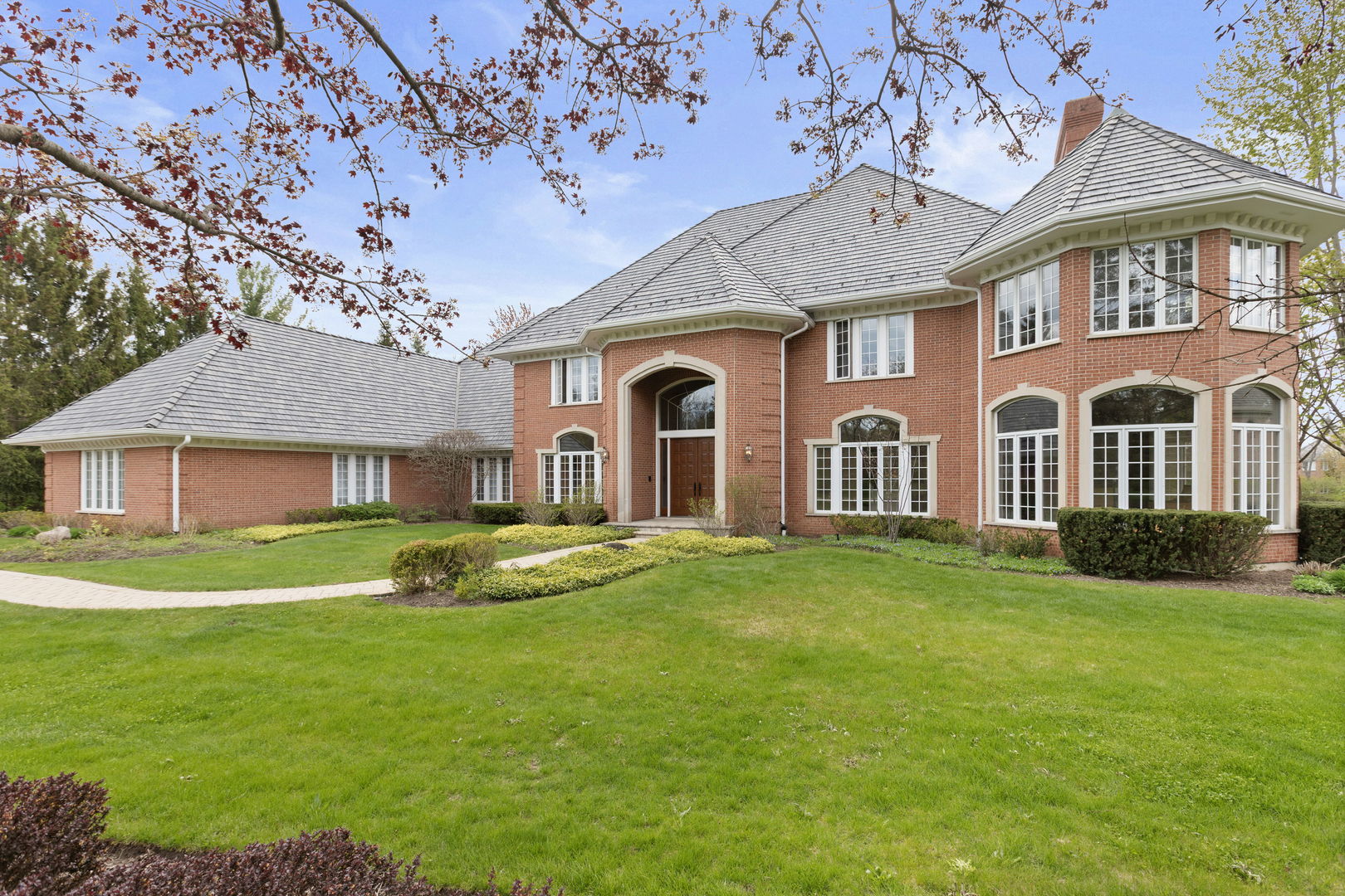 880 Woodstream Court