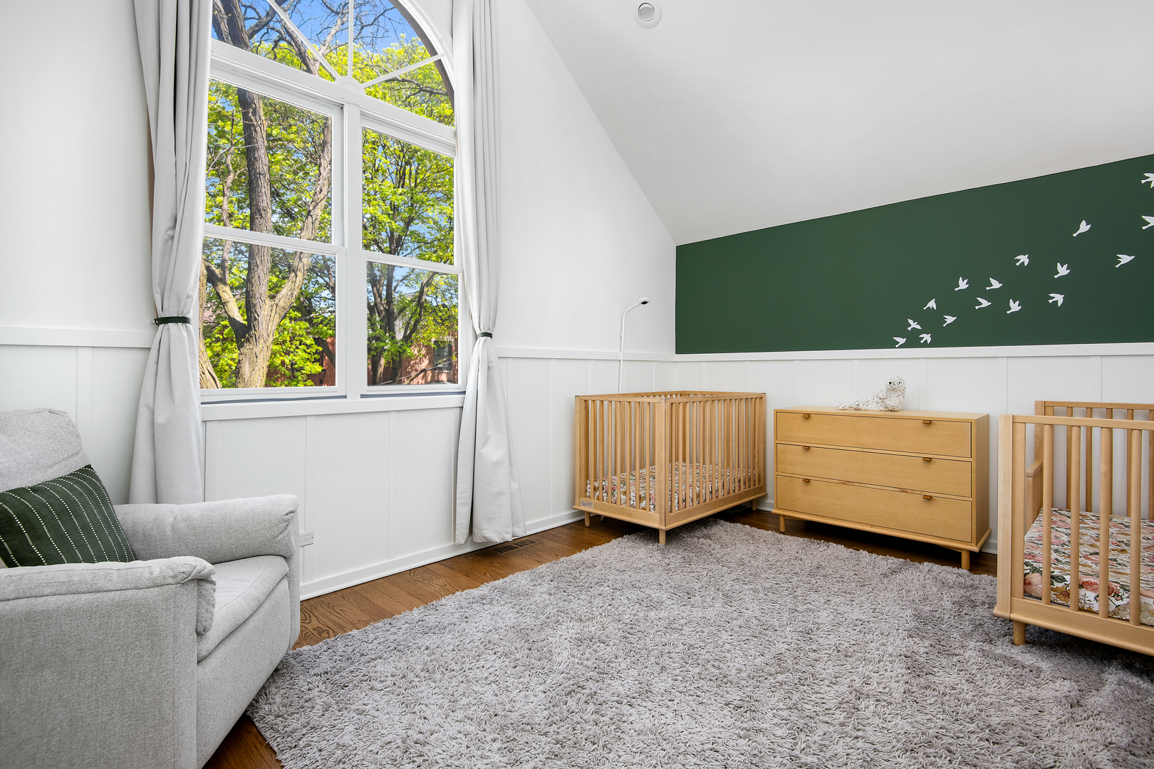 2131 W Cortland Street