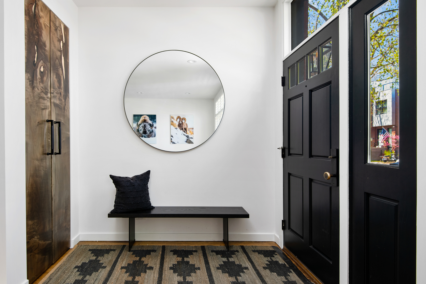 2131 W Cortland Street