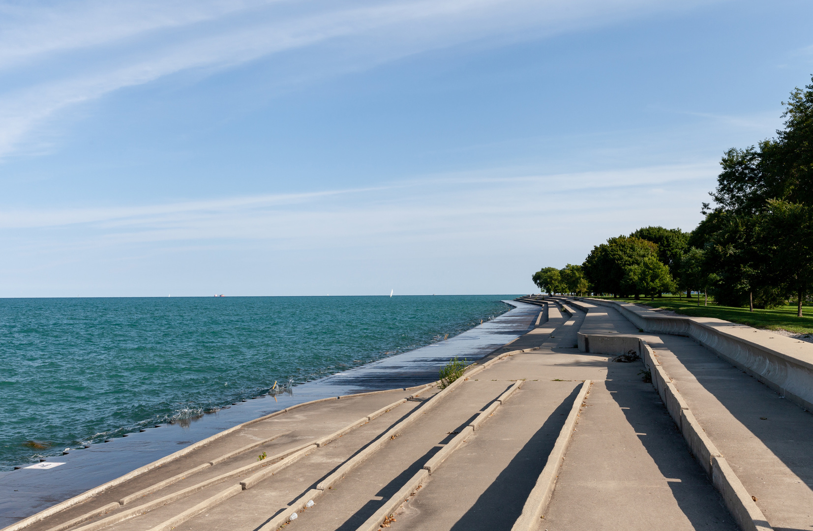 1040 W Roscoe Street Unit: 3