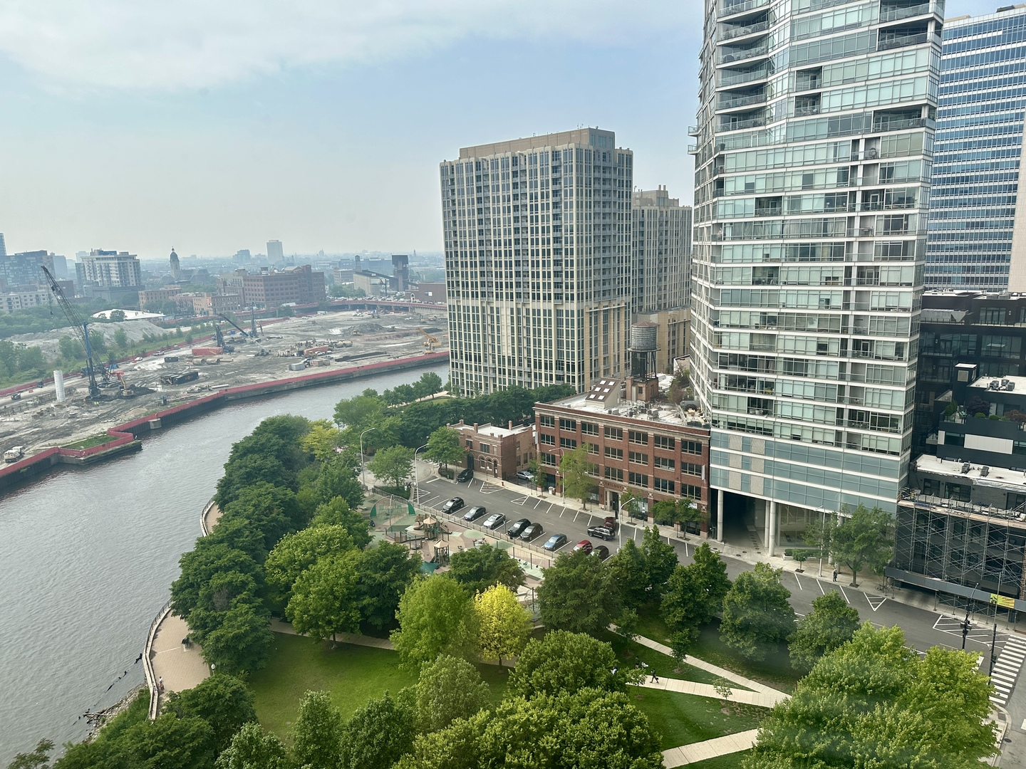 600 N Kingsbury Street Unit: 1707