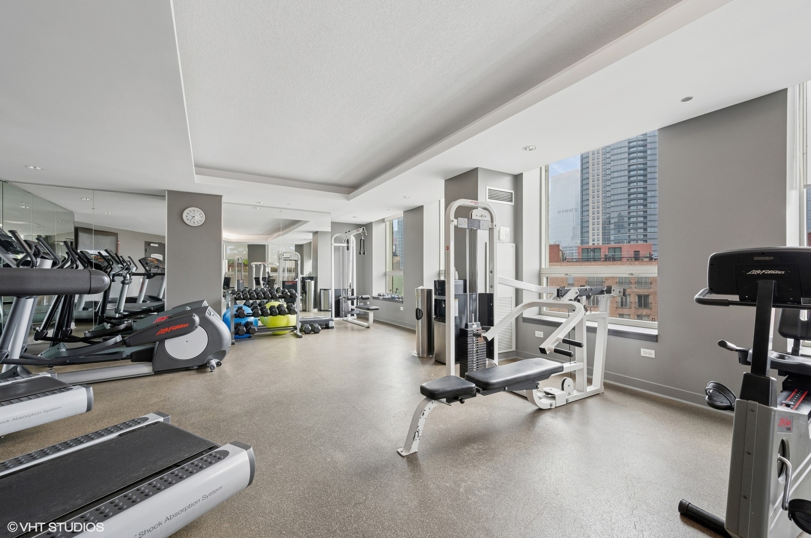 600 N Kingsbury Street Unit: 1707