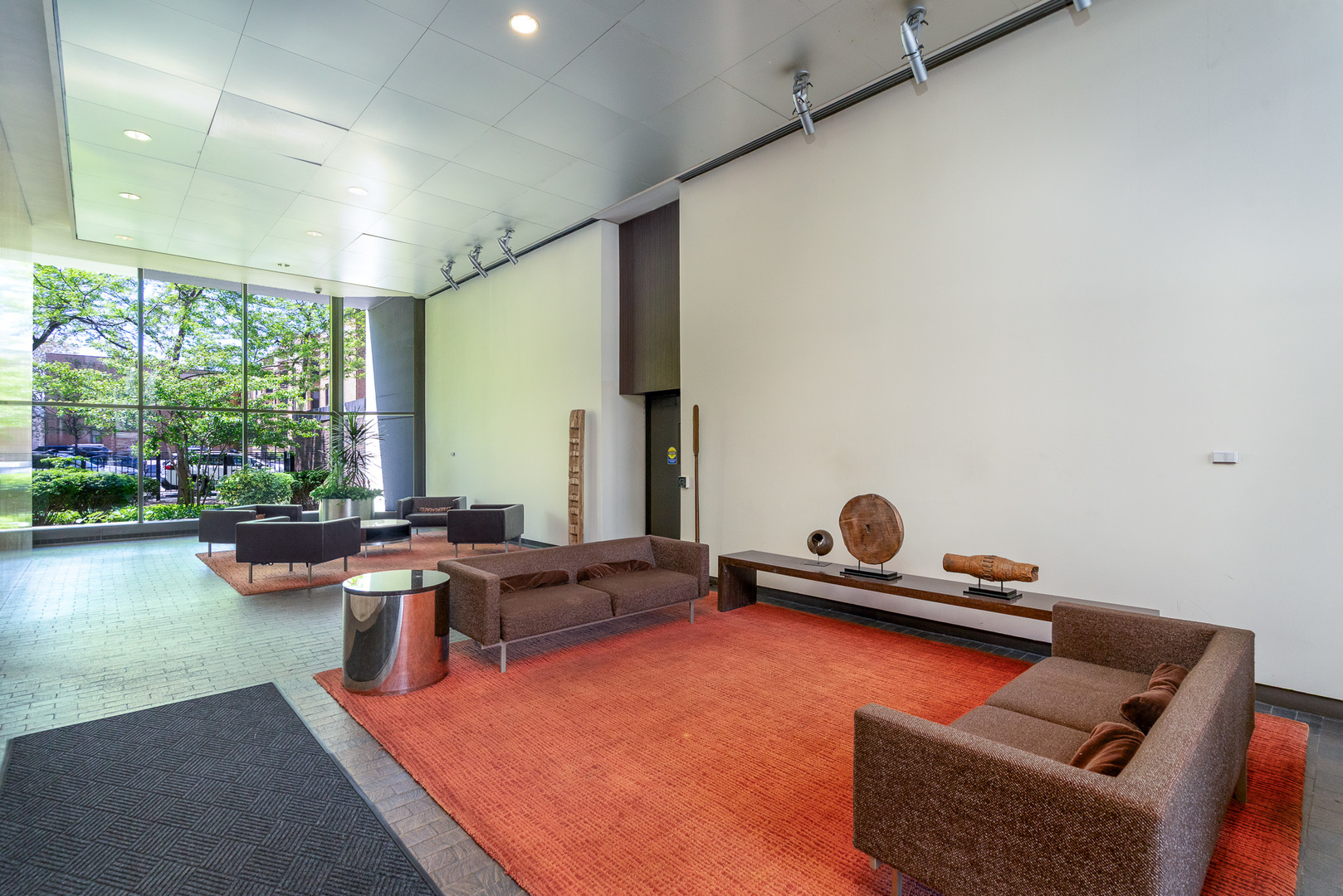 1560 N SANDBURG Terrace Unit: 2506J