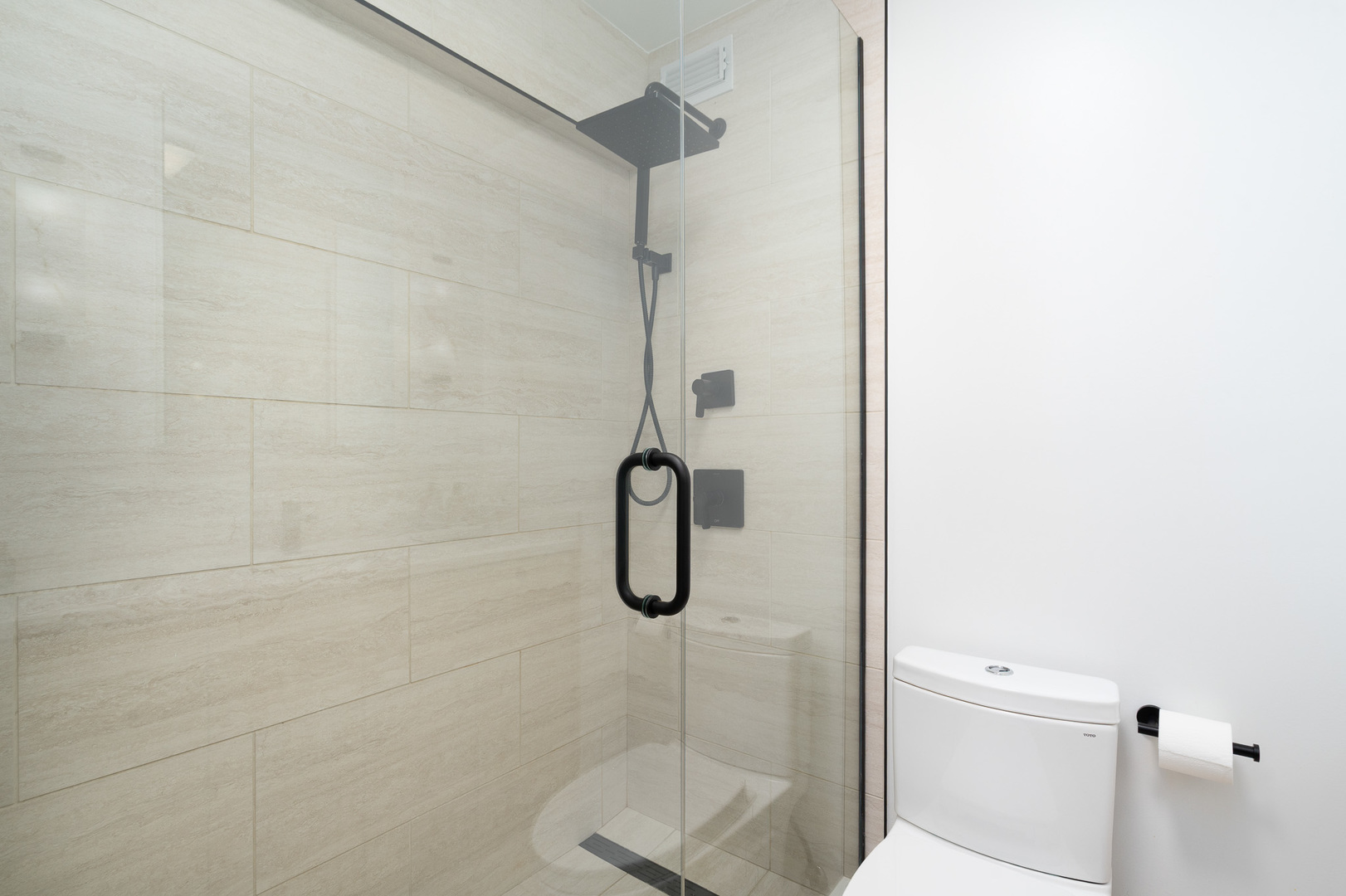 1560 N SANDBURG Terrace Unit: 2506J