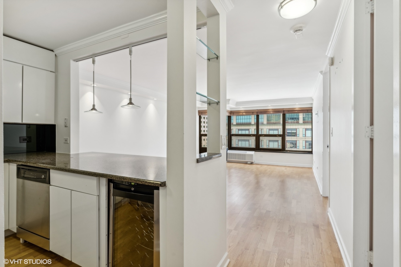 30 E Huron Street Unit: 1110