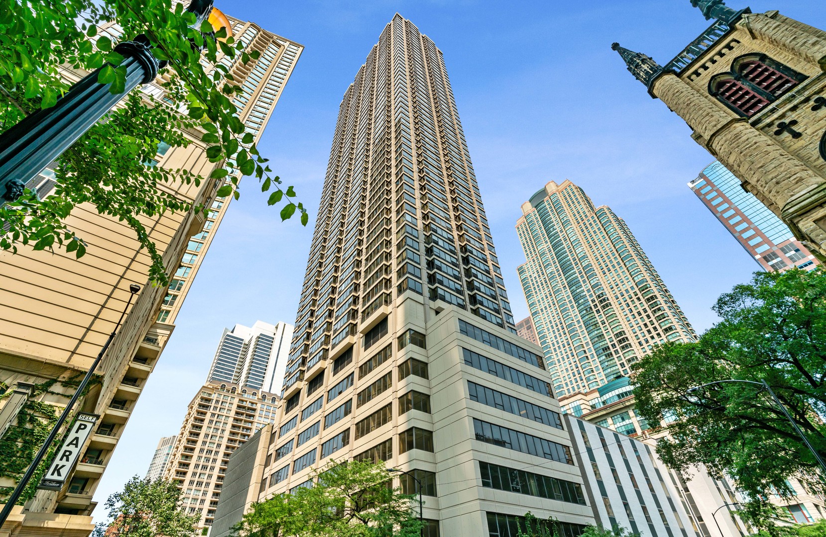 30 E Huron Street Unit: 1110