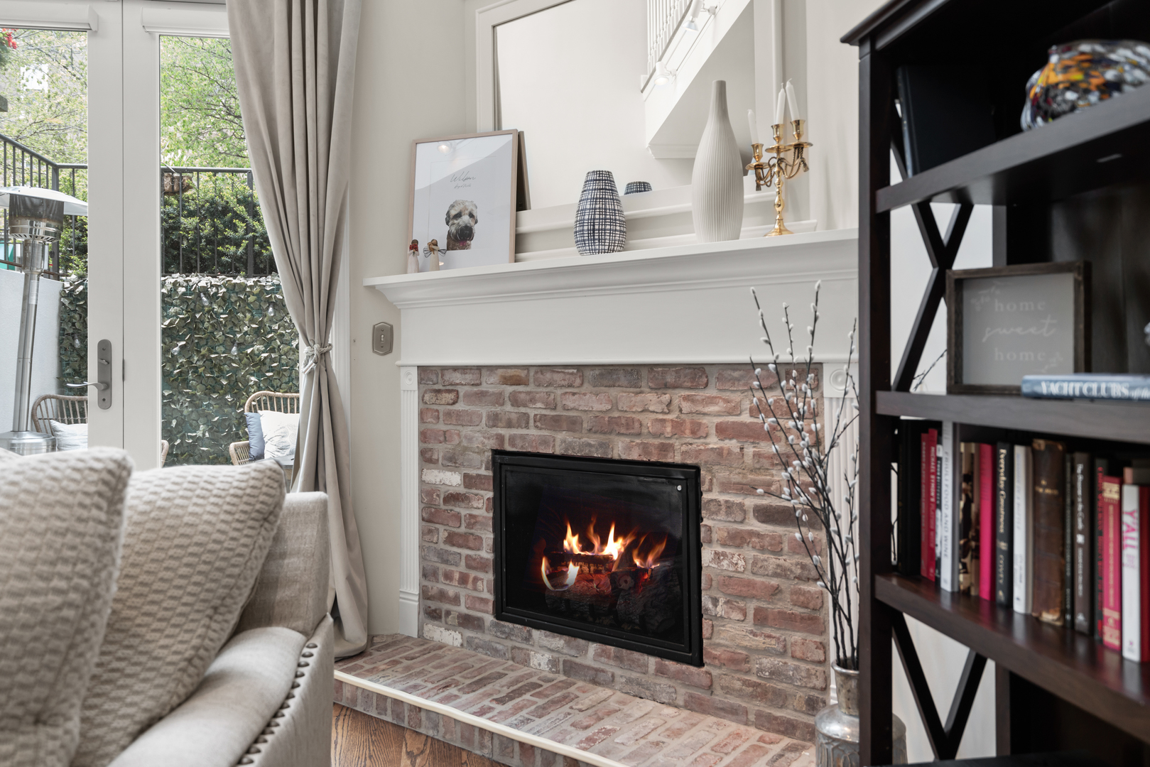 3037 N Racine Avenue Unit: 1