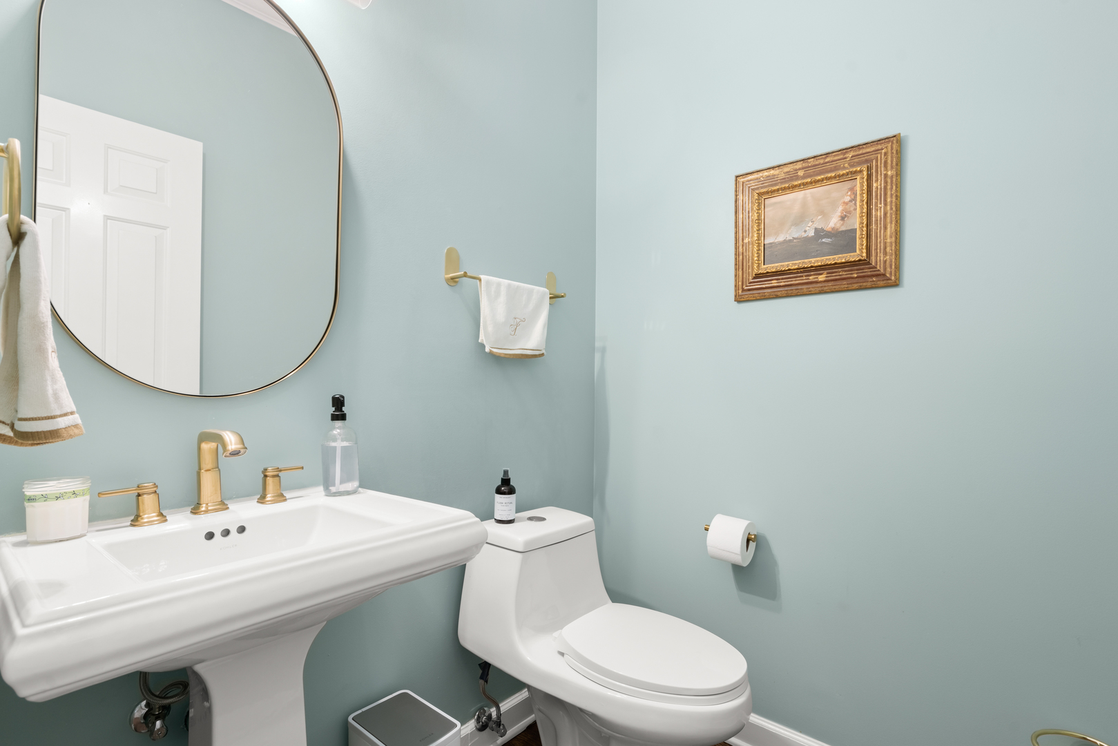 3037 N Racine Avenue Unit: 1