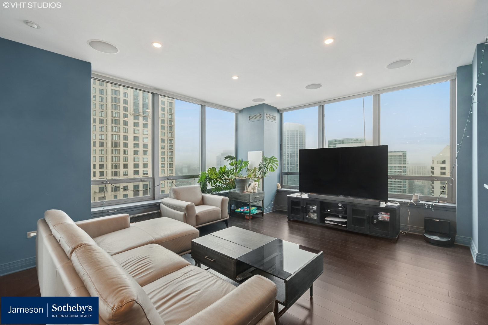 600 N LAKE SHORE Drive Unit: 4608