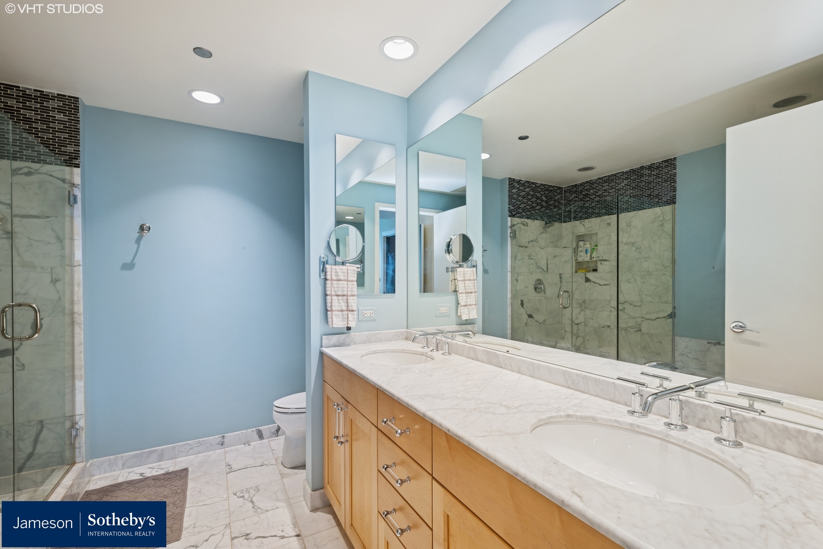 600 N LAKE SHORE Drive Unit: 4608