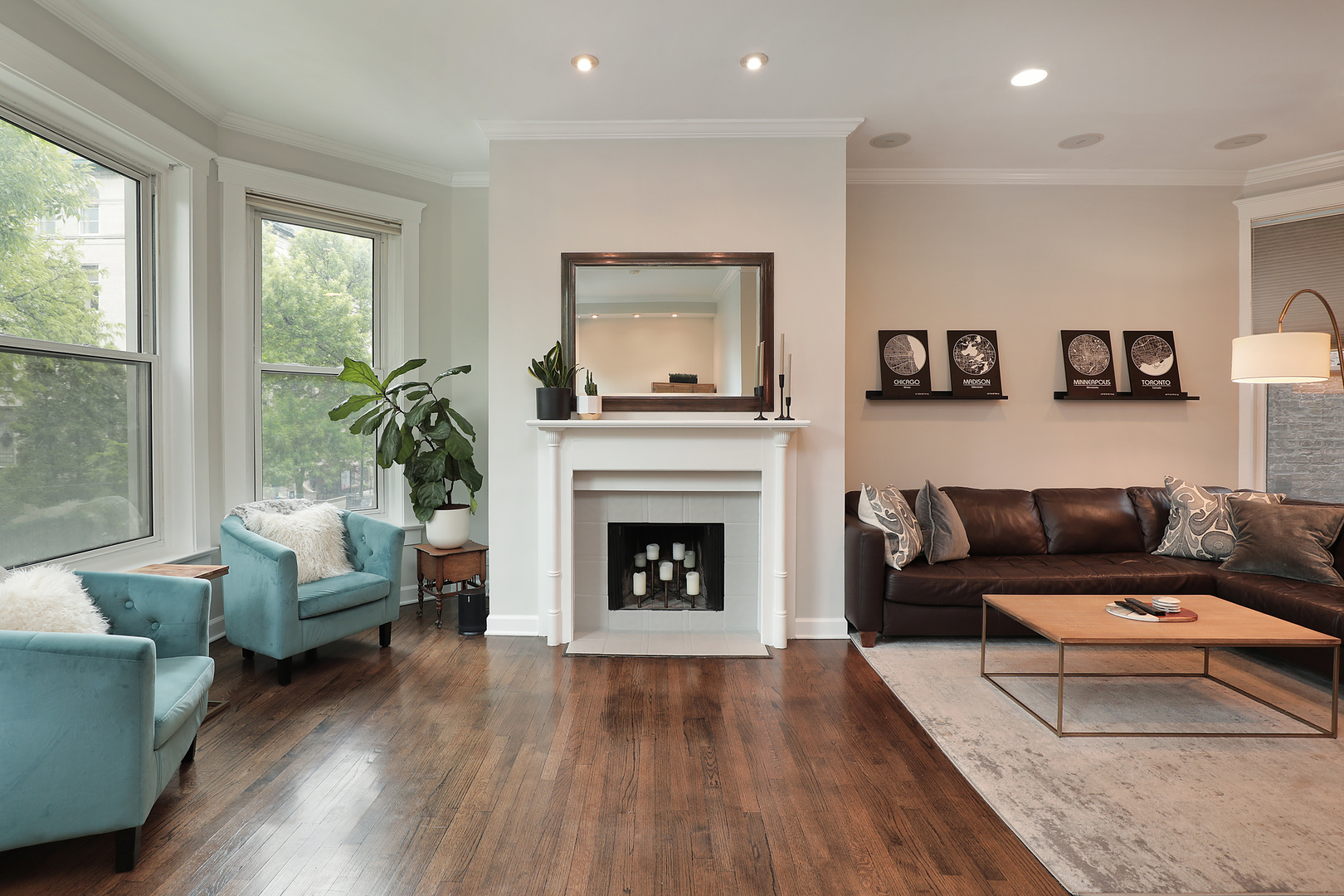 2230 N Kenmore Avenue Unit: 2