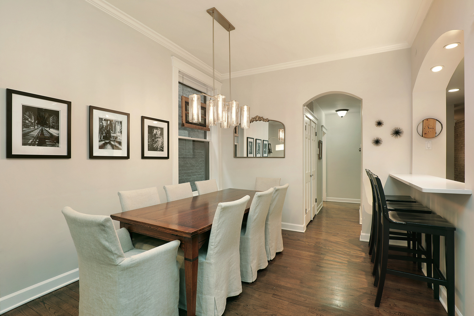 2230 N Kenmore Avenue Unit: 2