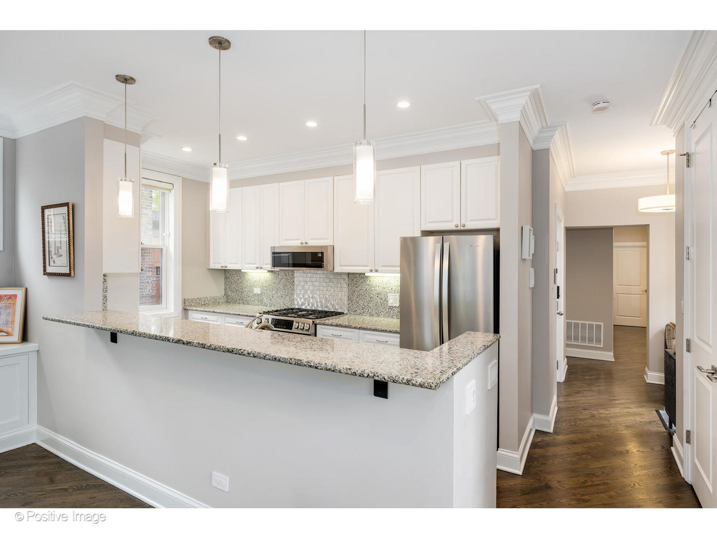 3918 N Greenview Avenue Unit: 2E