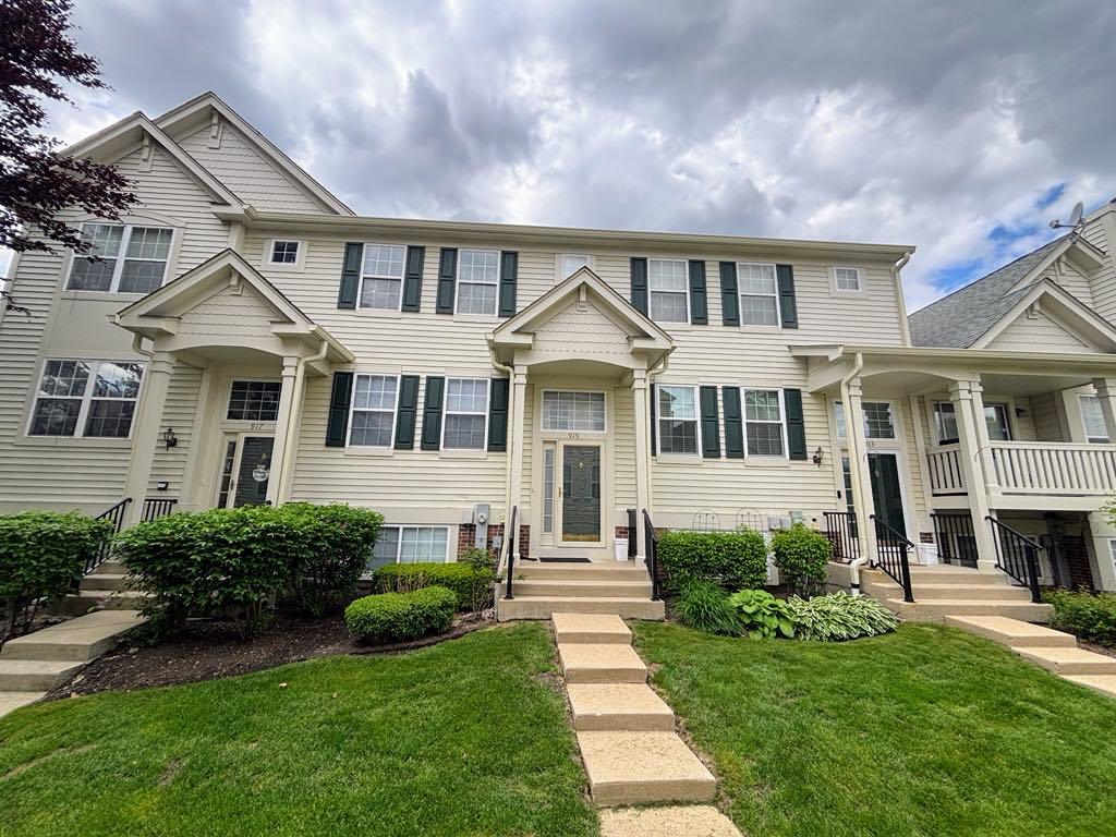 915 Manchester Circle