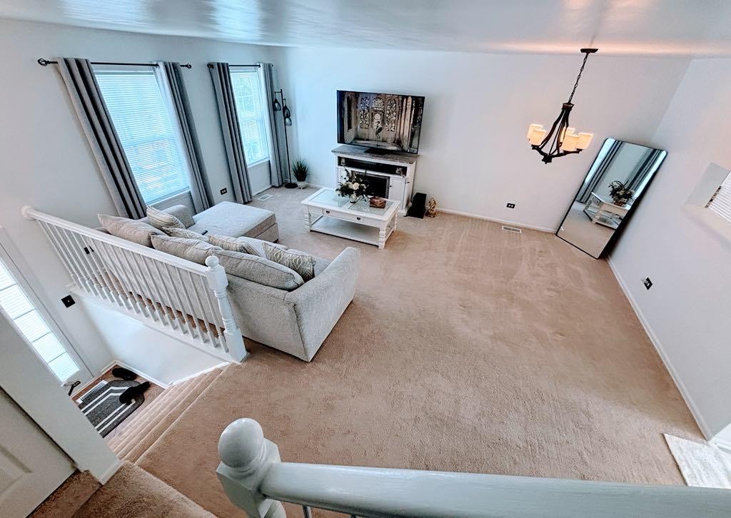 915 Manchester Circle