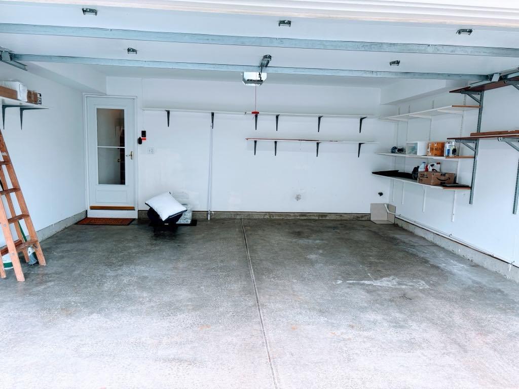 915 Manchester Circle